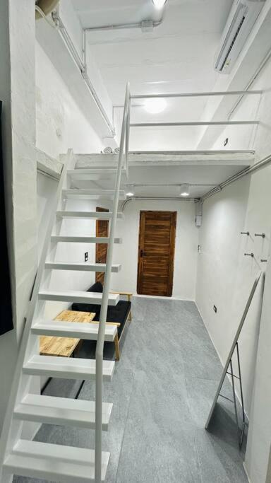 Megun 10 Duplex Apartment กรุงเทพมหานคร ภายนอก รูปภาพ