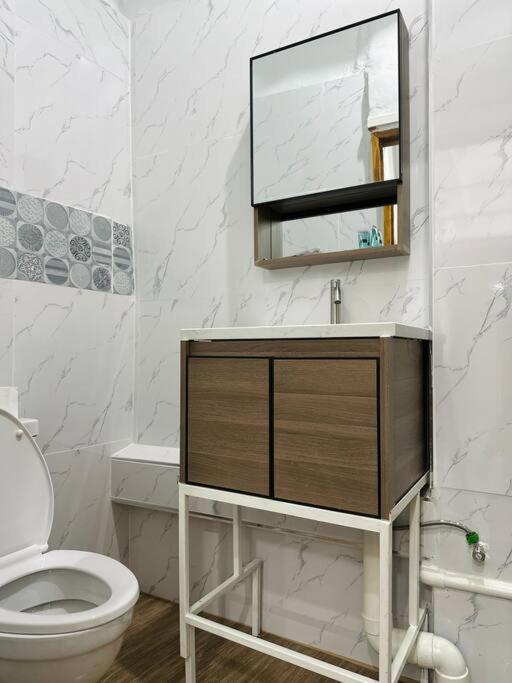 Megun 10 Duplex Apartment กรุงเทพมหานคร ภายนอก รูปภาพ