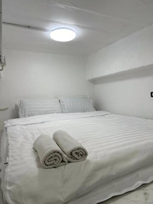 Megun 10 Duplex Apartment กรุงเทพมหานคร ภายนอก รูปภาพ